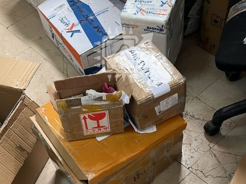 Üretim Bandında Zamanla Yarış: Acil Elektronik Parça Tedariği